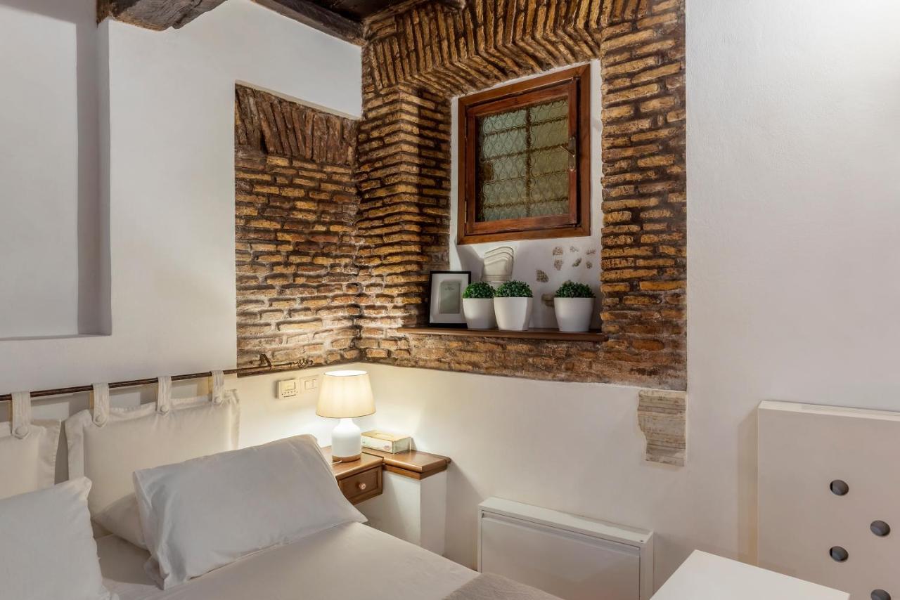 Heart Of Trastevere Studio Flat Rome Luaran gambar